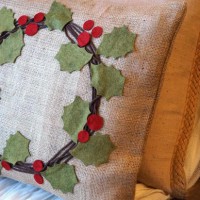 Holiday Inspiration: Holly Berry Wreath Pillow