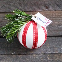 How-To: Gift Card Bauble