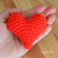 DIY Crocheted Plushie Heart