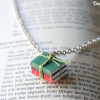 How-To: Book Lover’s Necklace