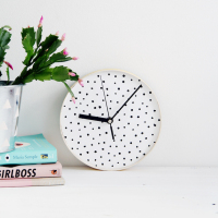 How-To: Polka Dot Wall Clock