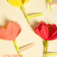 How-To: Lollipop Flower Valentines