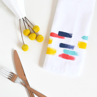 How-To: Brush Stroke Napkins