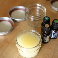 DIY Beauty: Homemade Deodorant