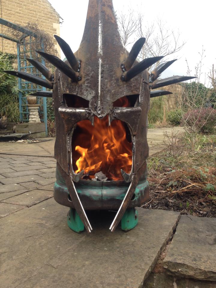 Feel The Fires Of Mordor With A Lord Of The Rings Fire Pit 