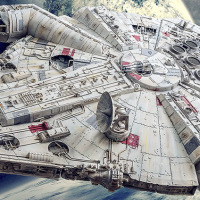 Illuminated 38” Paper Millennium Falcon Took 4 Years to Build