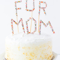 Make It for Mom: Paper Straw Message Cake Toppers