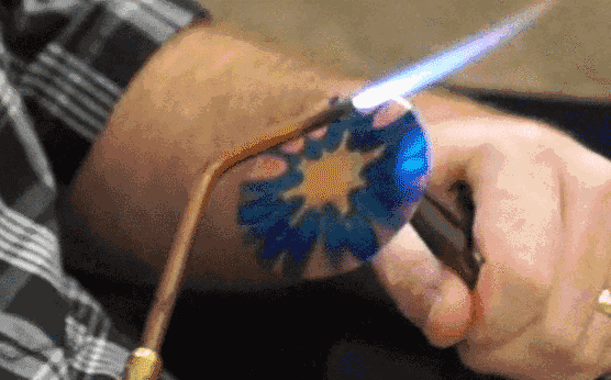Painting Gorgeous Colors onto Copper Using Only An Open Flame