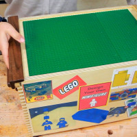 Darbin Orvar: Building a Storage Box for Lego
