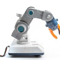 Program with Robot Operating System for Smooth Servo Movement
