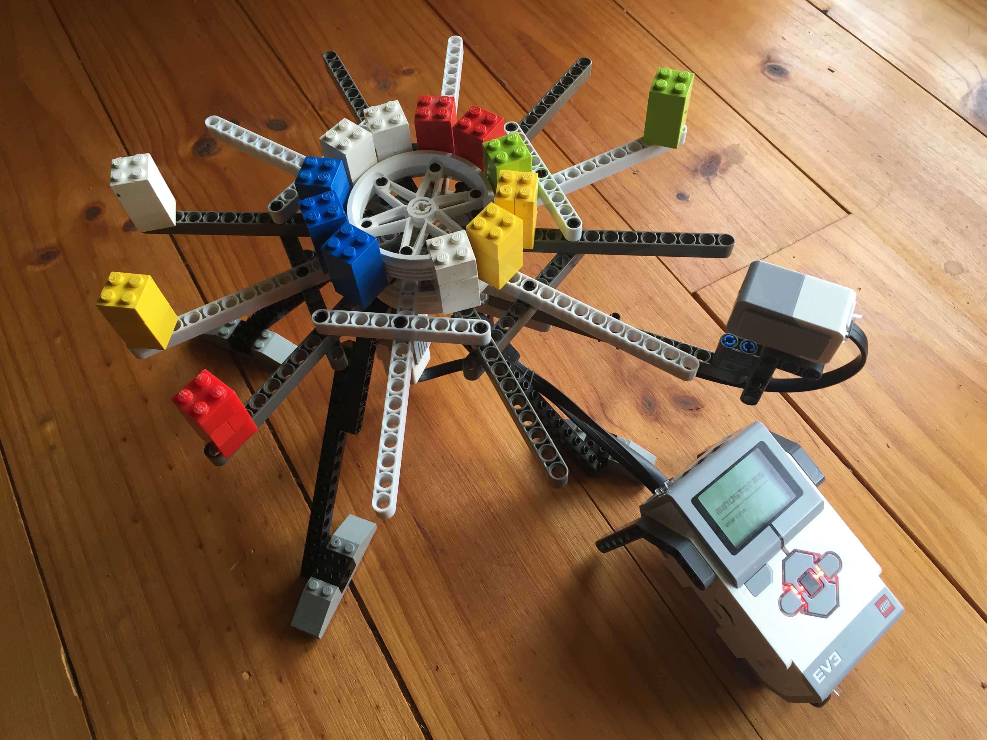 Compose Synthy Samples with a Lego Sound Sequencer