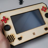 Retro Gaming in Style with a Laser Cut, 3D Printed Case