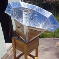 A Solar Oven Made with Aluminum Foil and Cardboard