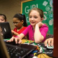 This Week in Making: Decentralize the Web, Girl Scouts Tackle Cybersecurity, and More