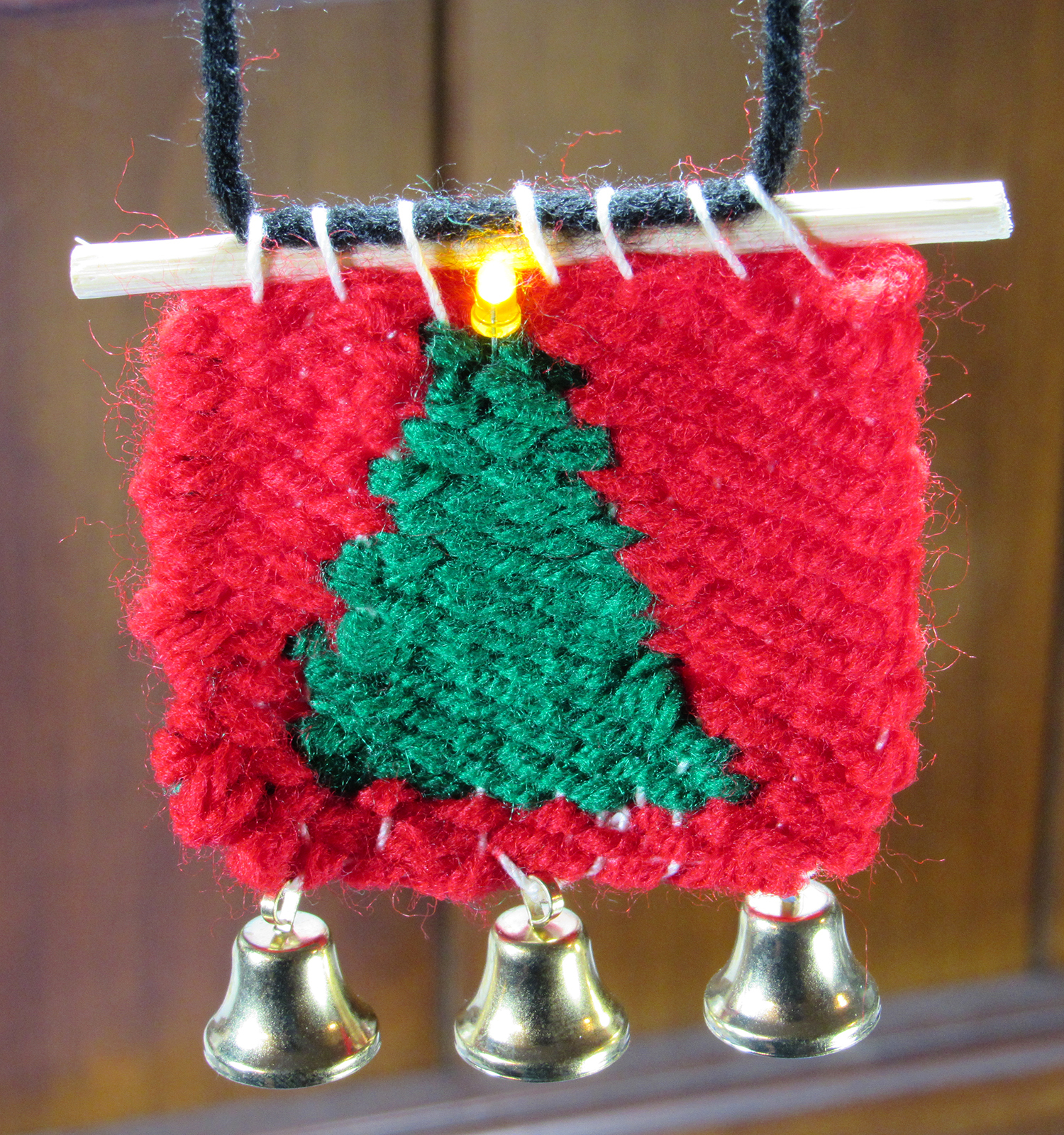 Quick Mini-Loom Ornament