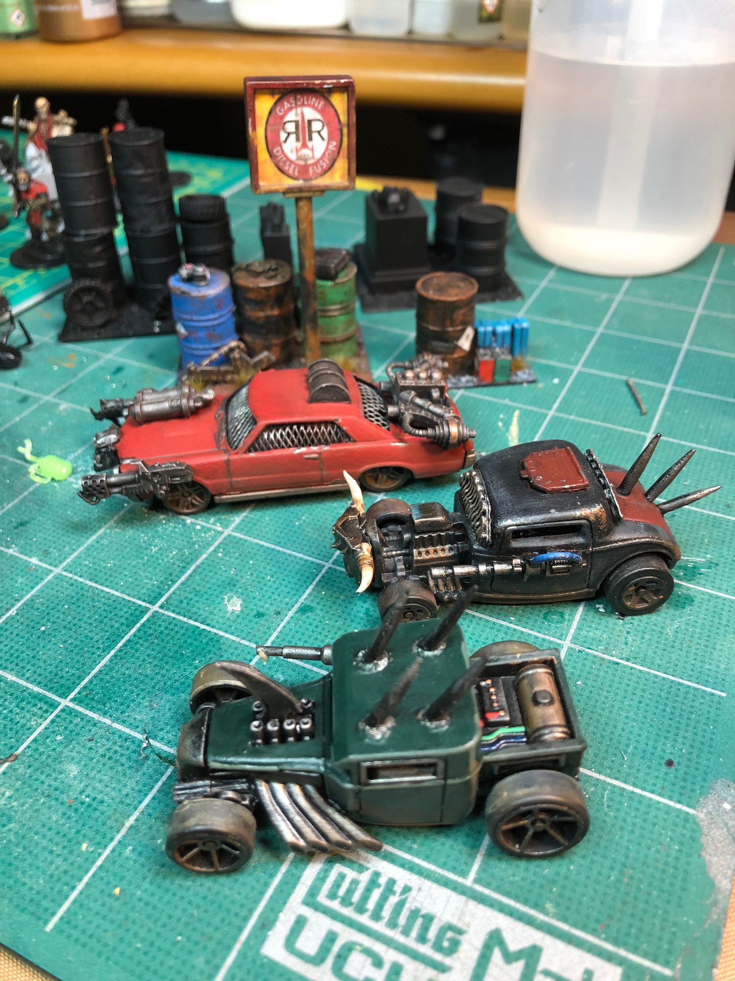 custom built hot wheels on Converting Die Cast Toy Cars Into Post Apocalyptic Combat Vehicles Make
