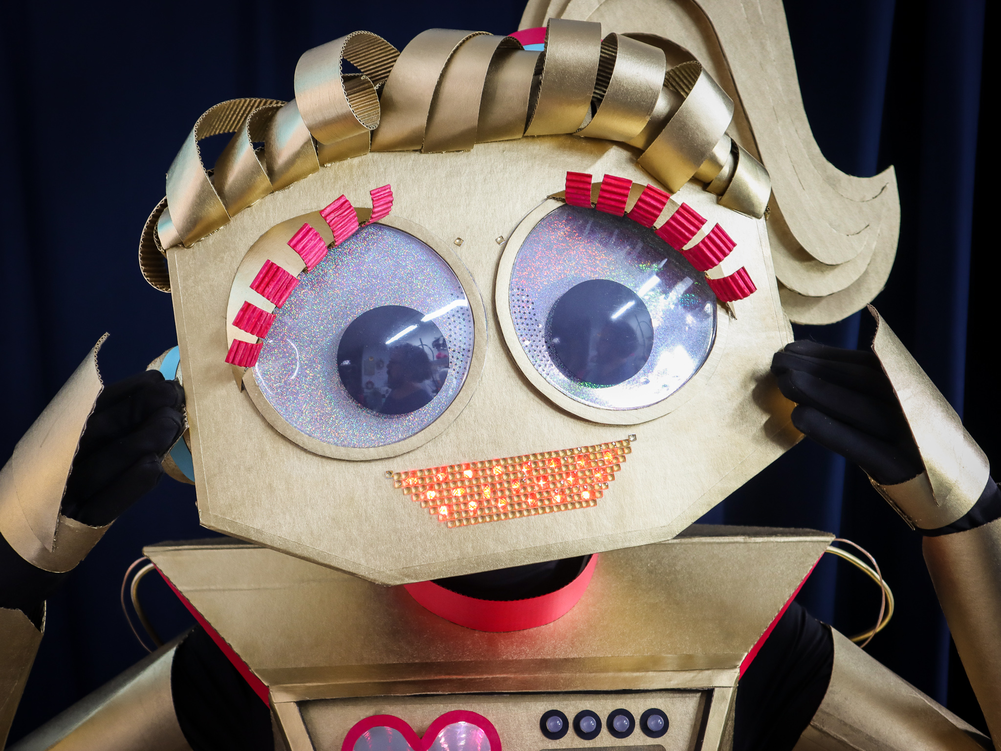 Learn To Make A Cardboard Robot Costume, Infused With Awesome Tech