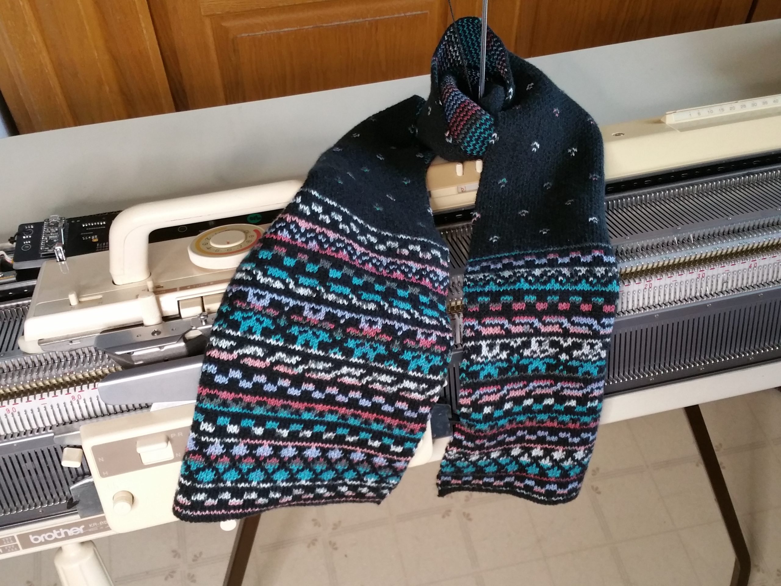 Color-Patterned Scarf Using a Hacked Knitting Machine