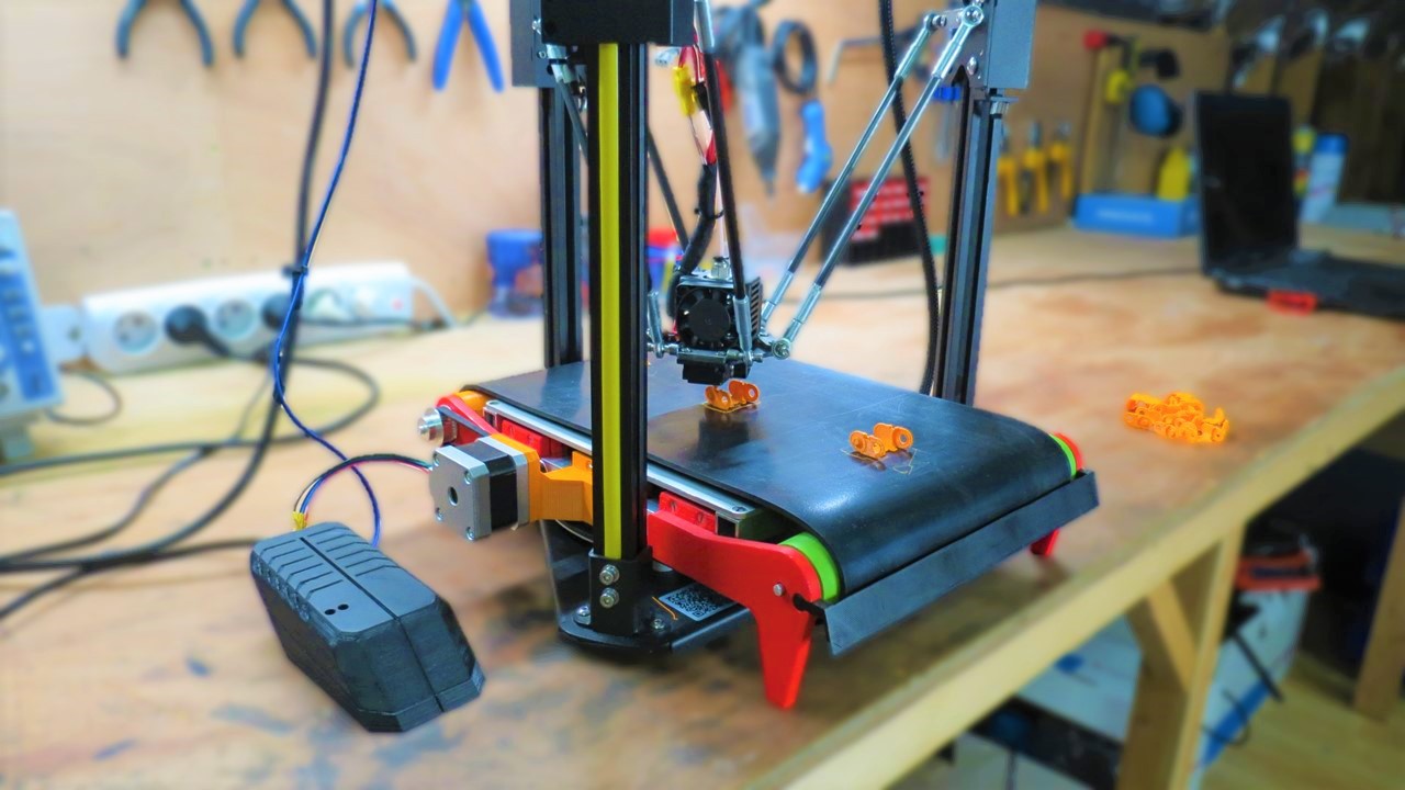 This 3D Printer Has The Speed of a Delta and the Automation Of a Belt