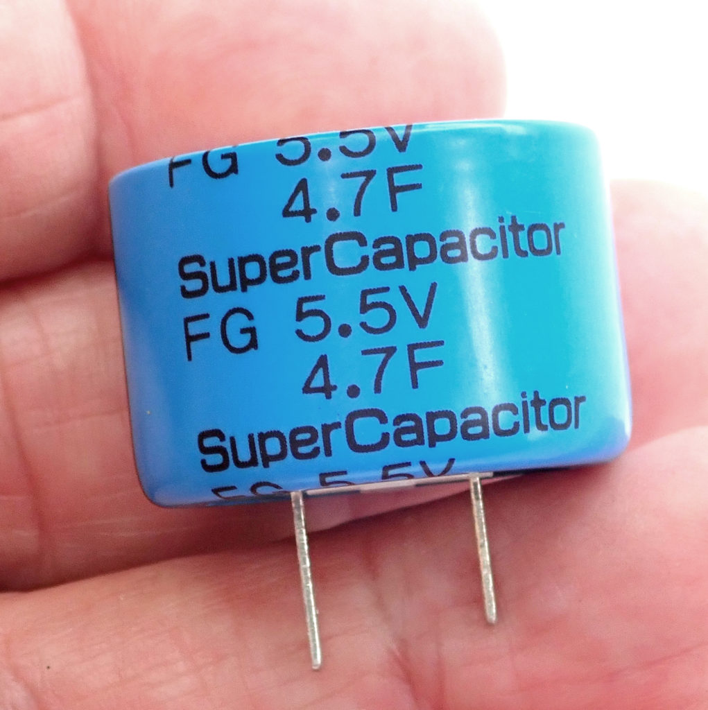 Más malo que las baterías: construye un supercondensador
