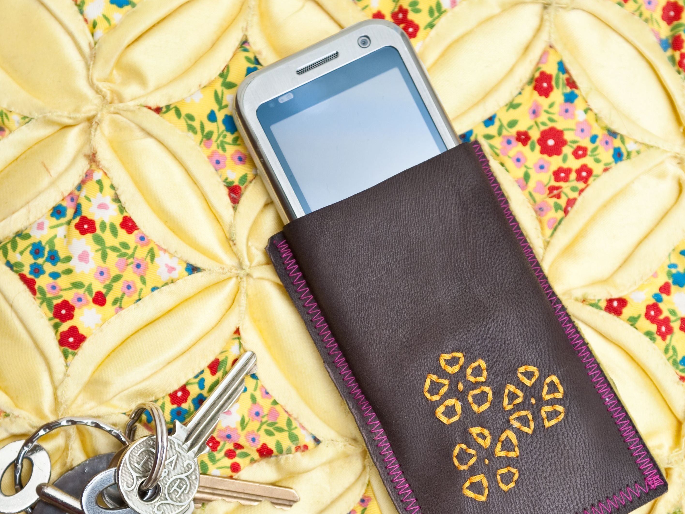 Phone Home Leather Smartphone Case from Busy Girls Guide to Sewing