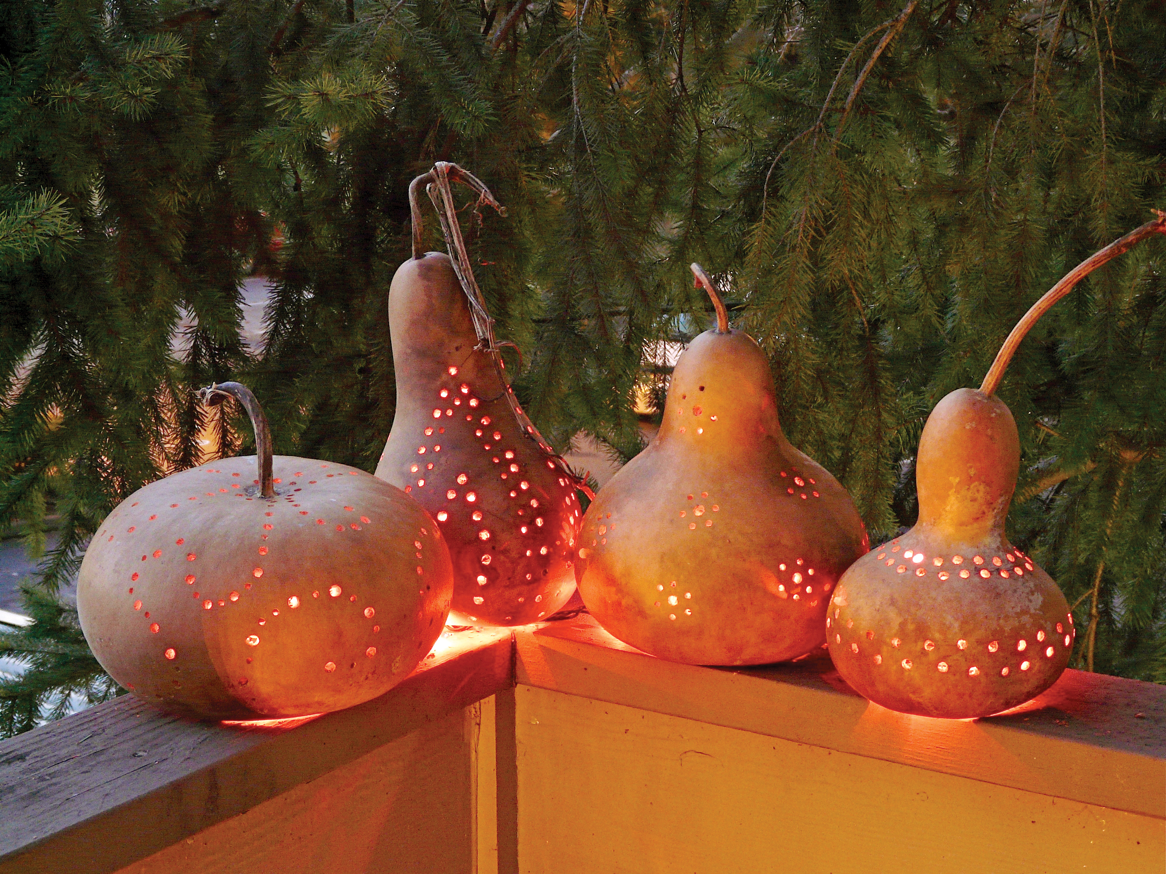 Gourd Lanterns