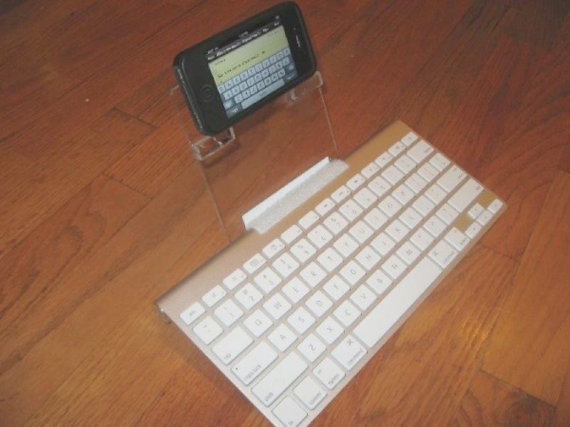 iPhone Keyboard Stand
