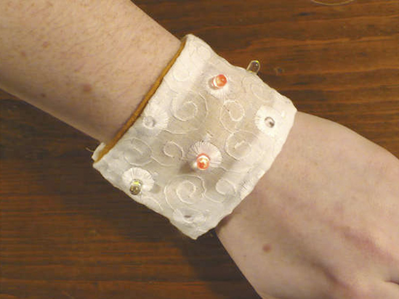 Soft-Circuit LED Bracelet